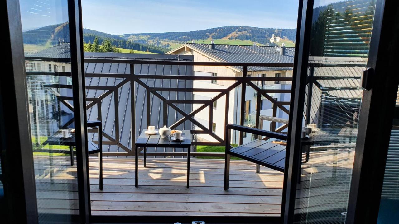 Ski Chalet Klinovec Loučná pod Klínovcem Екстериор снимка
