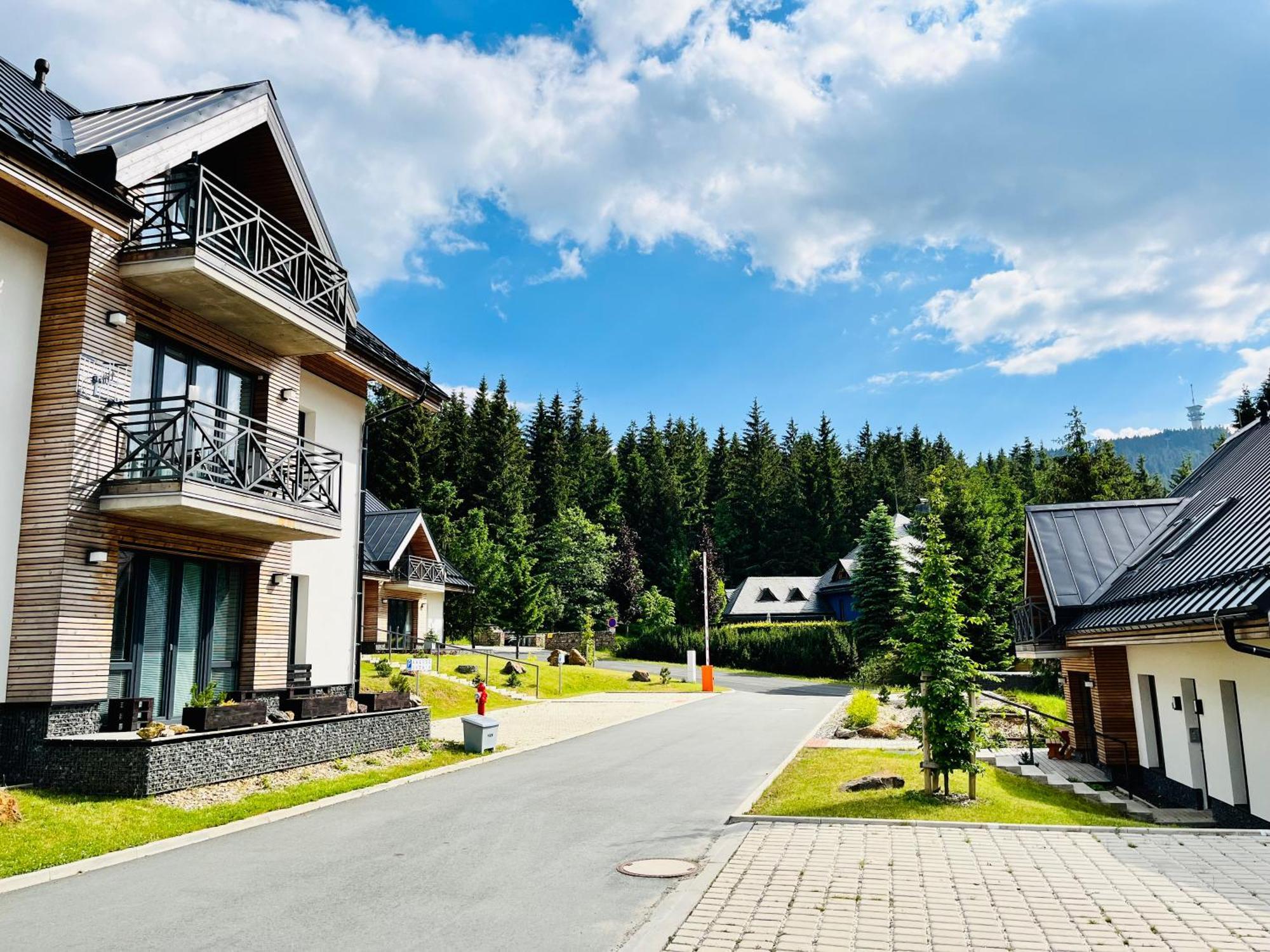 Ski Chalet Klinovec Loučná pod Klínovcem Екстериор снимка